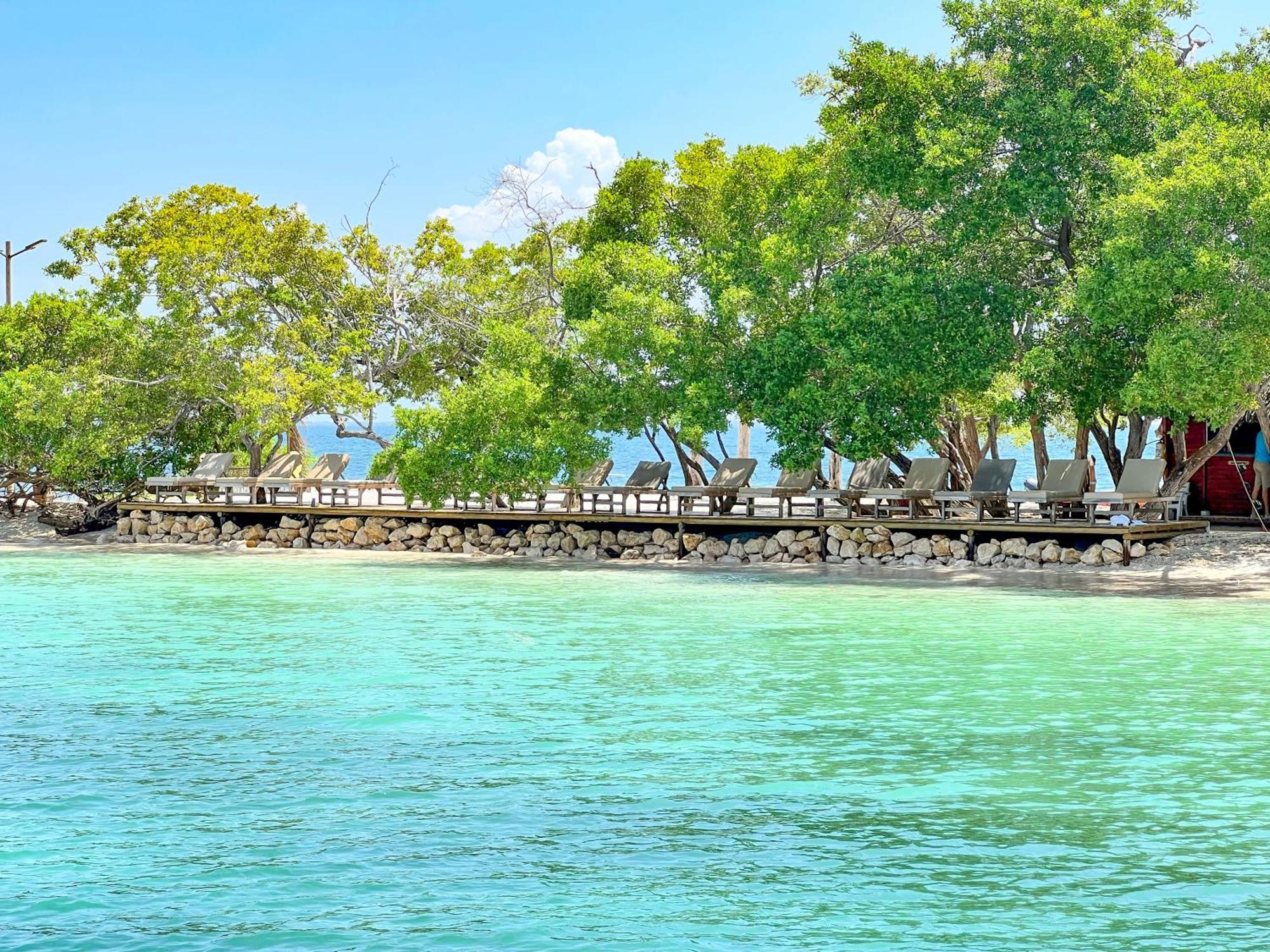 Hotel Isla Palma Reserva Natural Exterior photo
